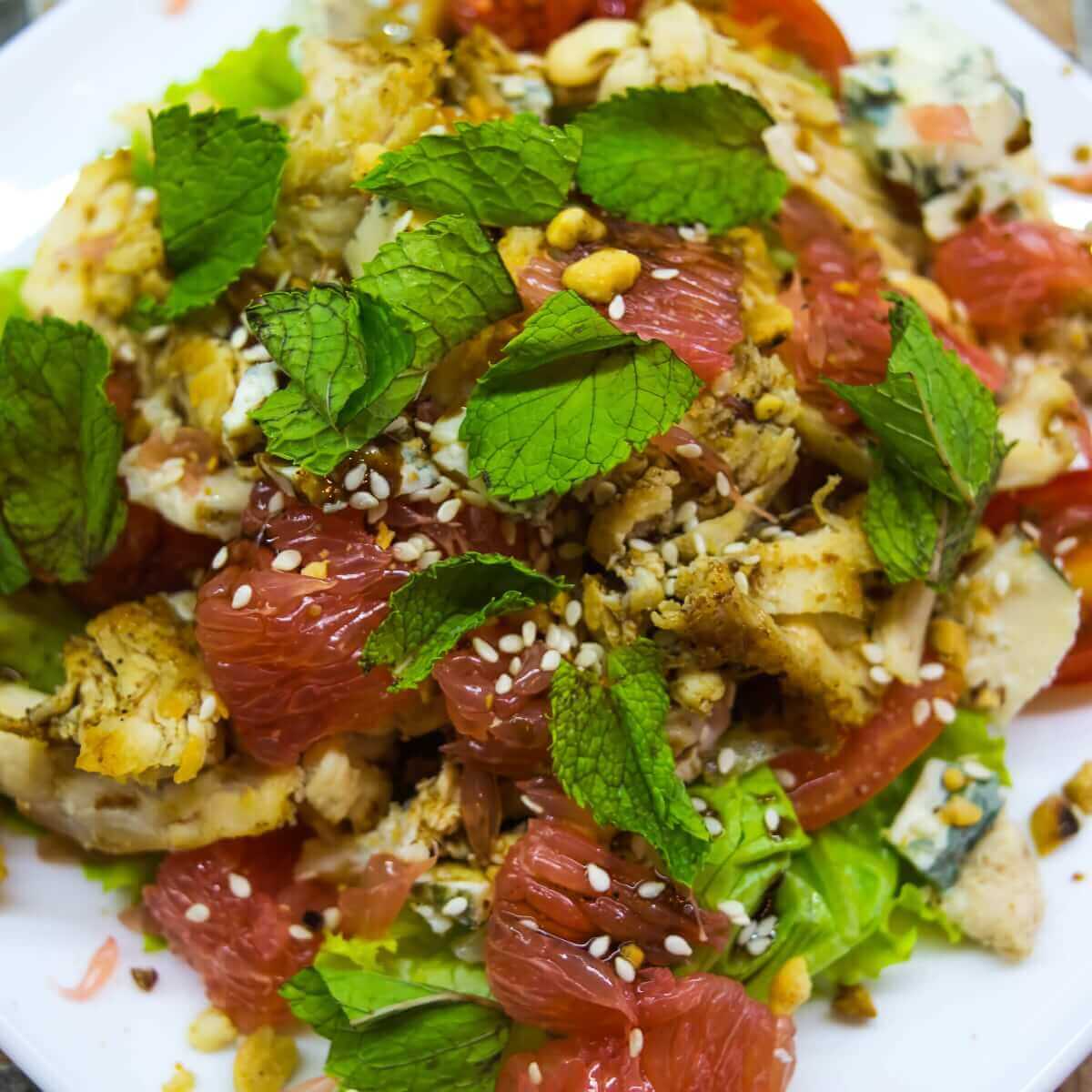 chicken salad with mint and grapefruit
