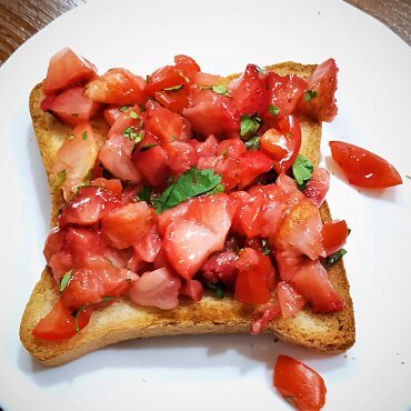Italian bruschetta with strawberries