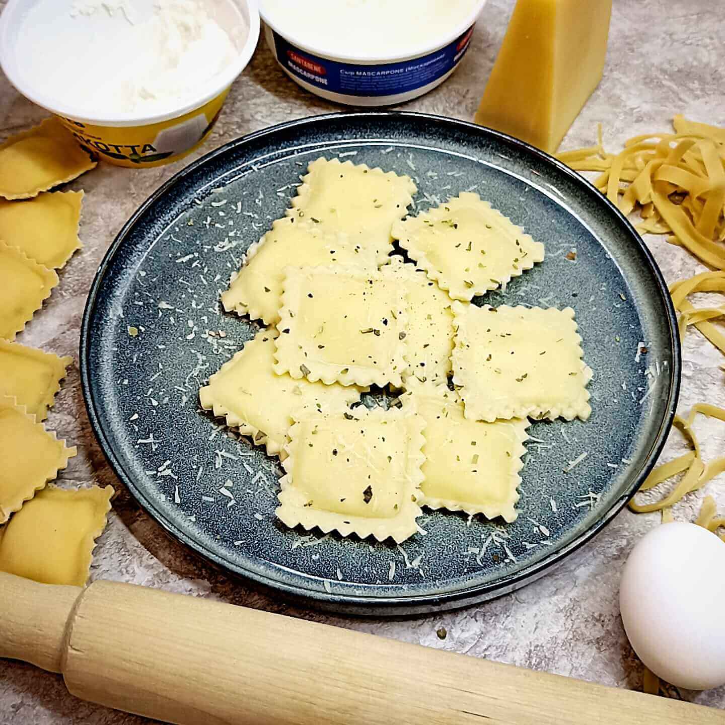 Cheese ravioli
