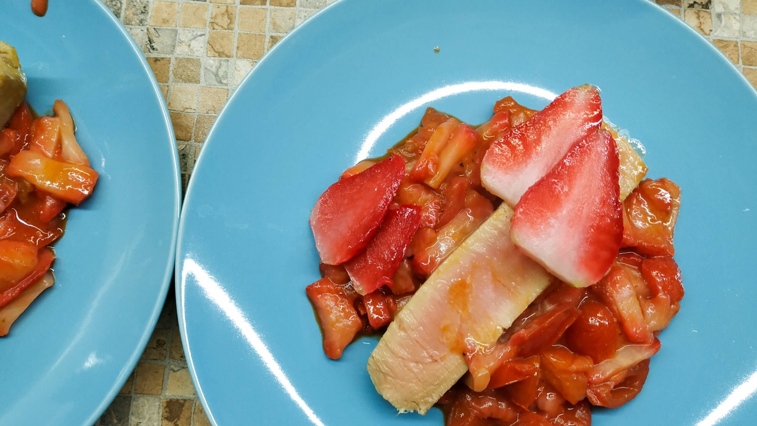 Tuna Strawberry sauce recipe